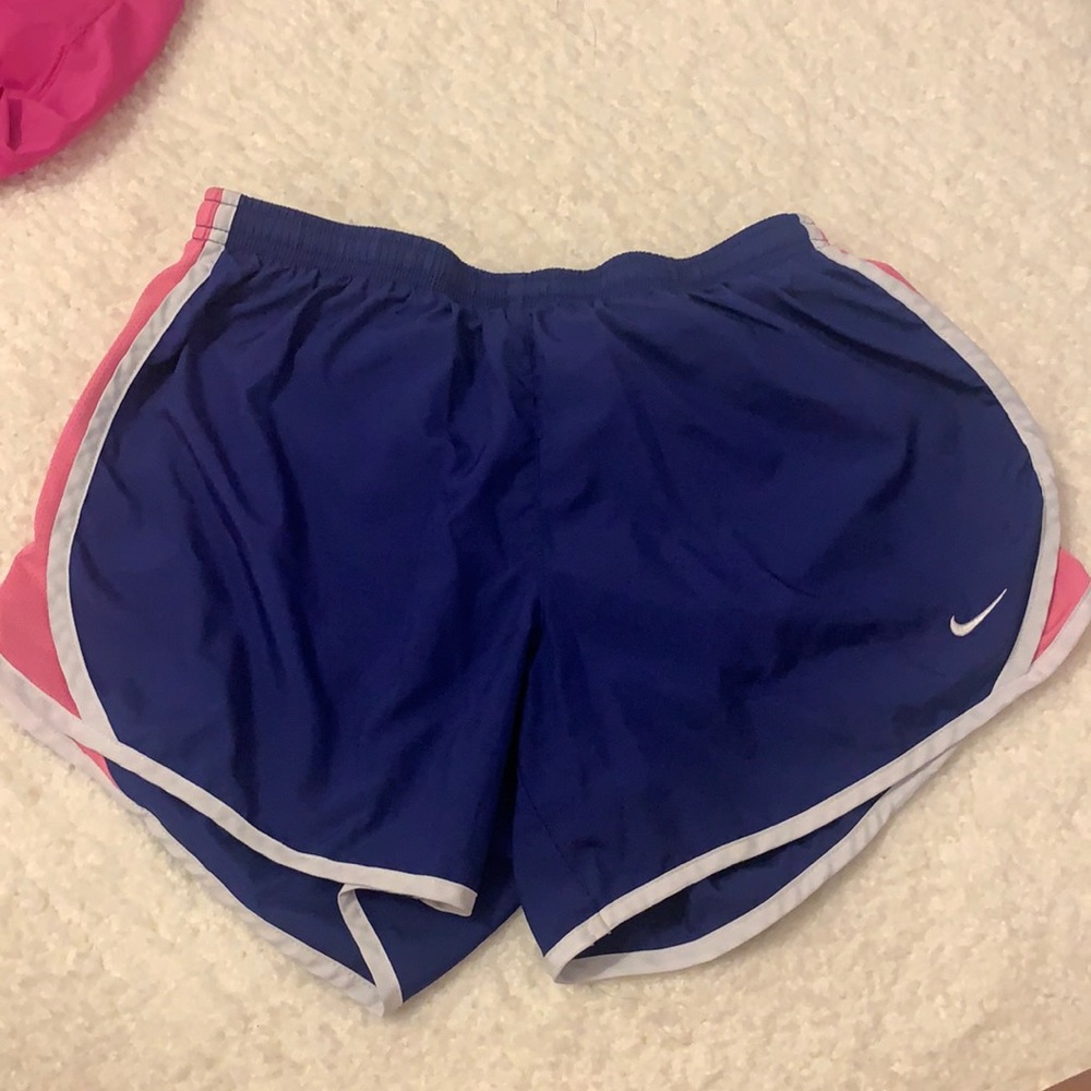 Girls Nike shorts